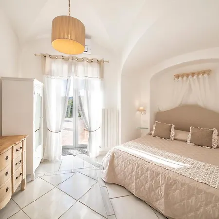 Villa Dei Lecci - 7 Luxury With Private Pool Or Jacuzzi Forio di Ischia