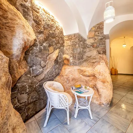 Dei Lecci - 7 Luxury With Private Pool Or Jacuzzi