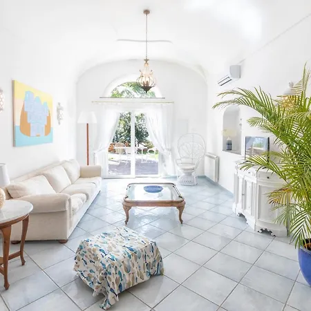 Dei Lecci - 7 Luxury With Private Pool Or Jacuzzi Villa
