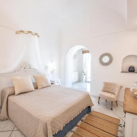 Dei Lecci - 7 Luxury With Private Pool Or Jacuzzi Villa