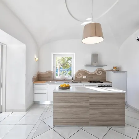 Dei Lecci - 7 Luxury With Private Pool Or Jacuzzi Villa