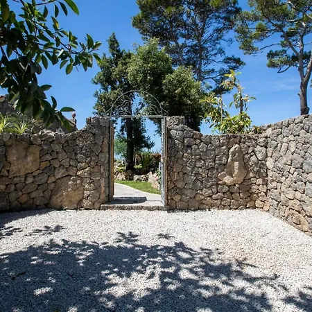 Dei Lecci - 7 Luxury With Private Pool Or Jacuzzi