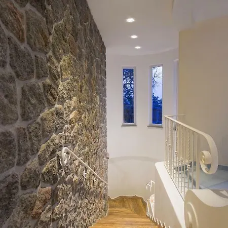 Dei Lecci - 7 Luxury With Private Pool Or Jacuzzi Villa