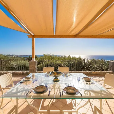 Dei Lecci - 7 Luxury With Private Pool Or Jacuzzi Villa