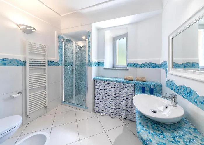 Villa Dei Lecci - 7 Luxury With Private Pool Or Jacuzzi Forio di Ischia